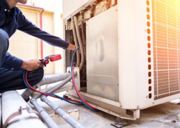 Air Conditioner Repairman